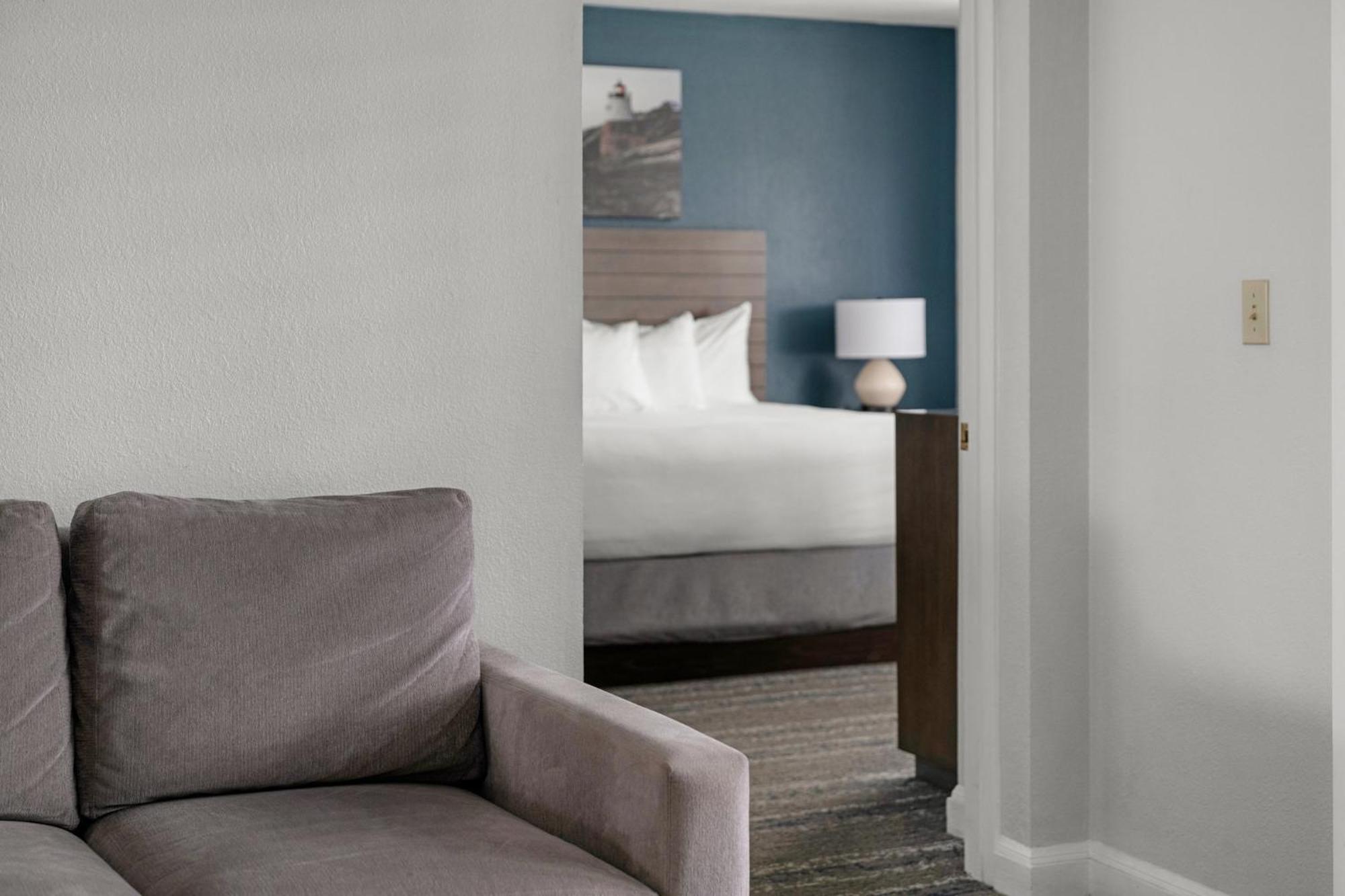 Club Wyndham Newport Onshore Eksteriør bilde